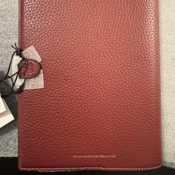 Disney X Coach Notebook In Regenerative Leather With Minnie Mouse - Picture 9 of 13